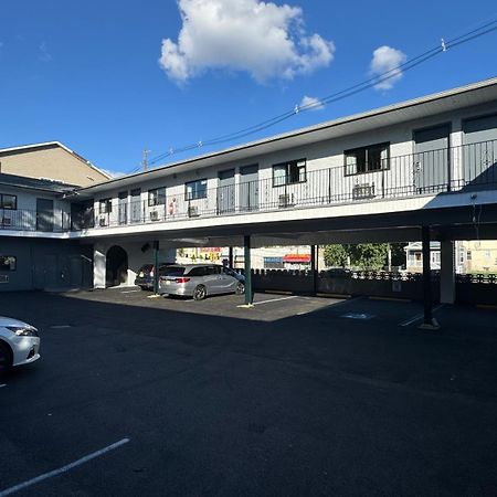 Hotel Essence Express Elizabeth Ewr Airport Exterior foto