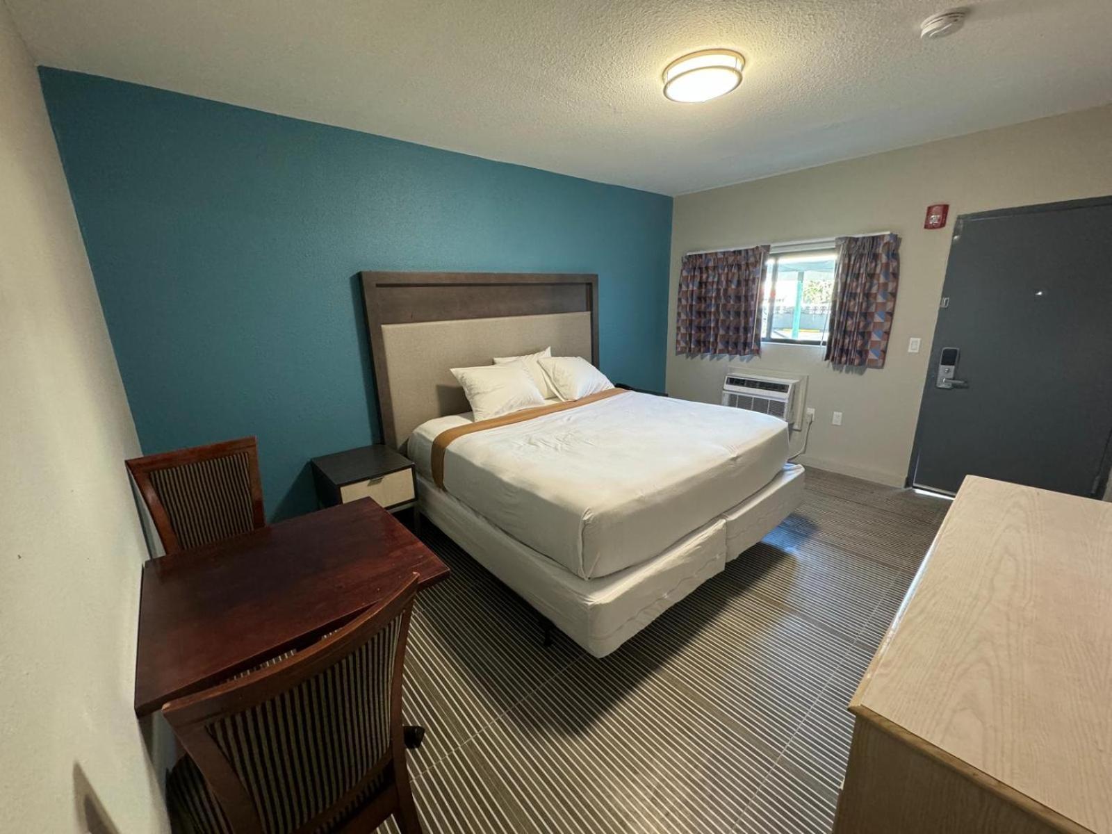 Hotel Essence Express Elizabeth Ewr Airport Exterior foto